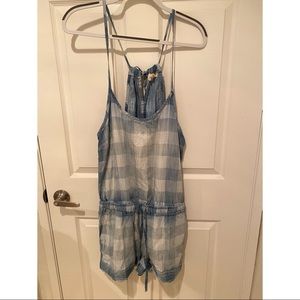 Size M Cloth and Stone denim romper